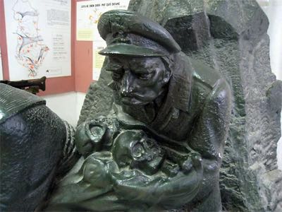 Statue
