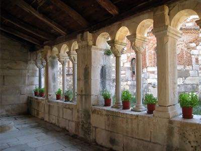 Arcades